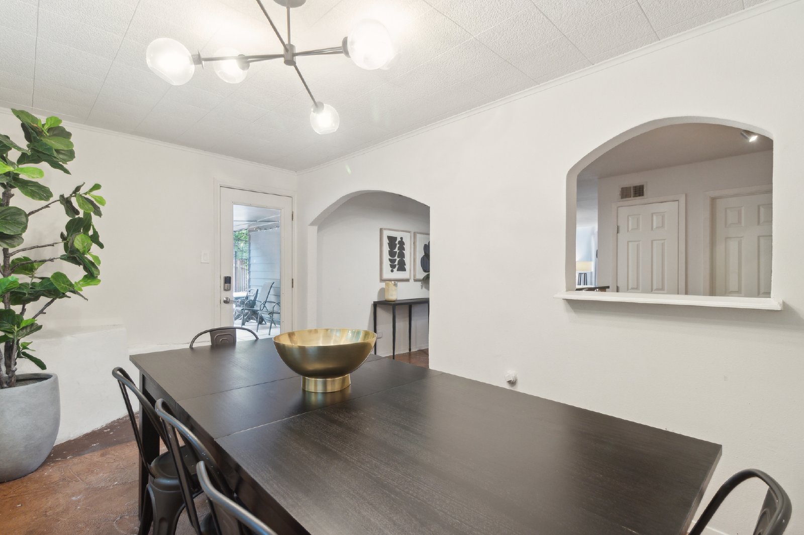 1501 Rockdale Circle - B property image