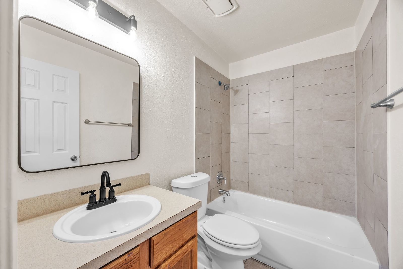 5725 Alsace Trail - 1 property image