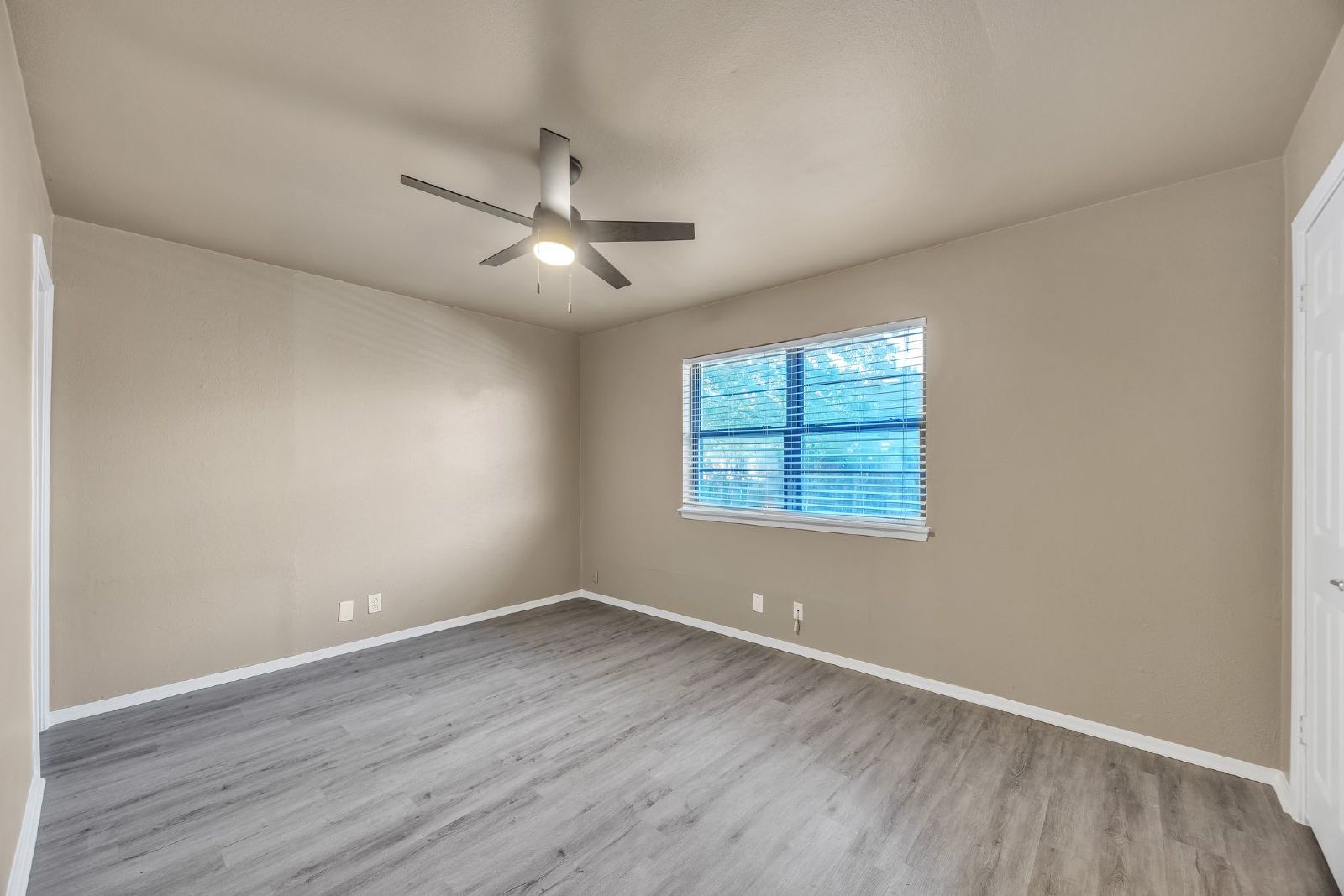 5725 Alsace Trail - 1 property image