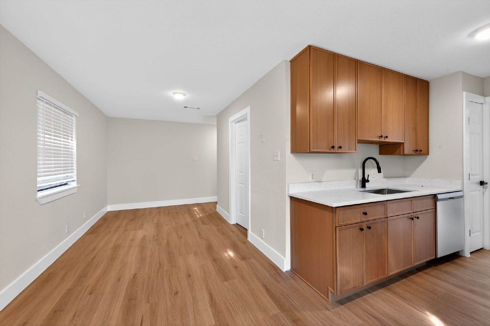 5928 Signal Point - 1 property image