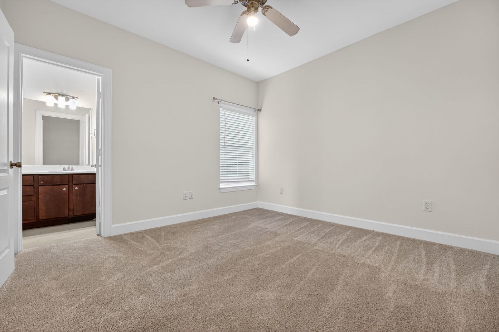 1901 Crossing Place #2202 - 1 property image