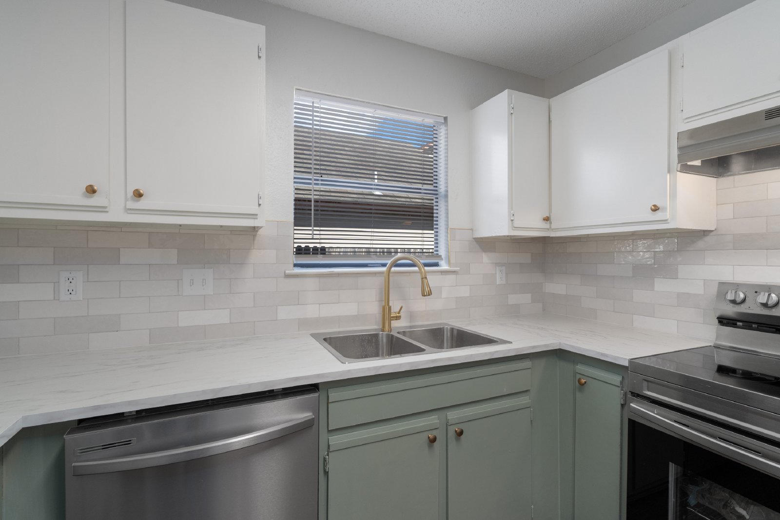 2909 West Slaughter Lane - B property image