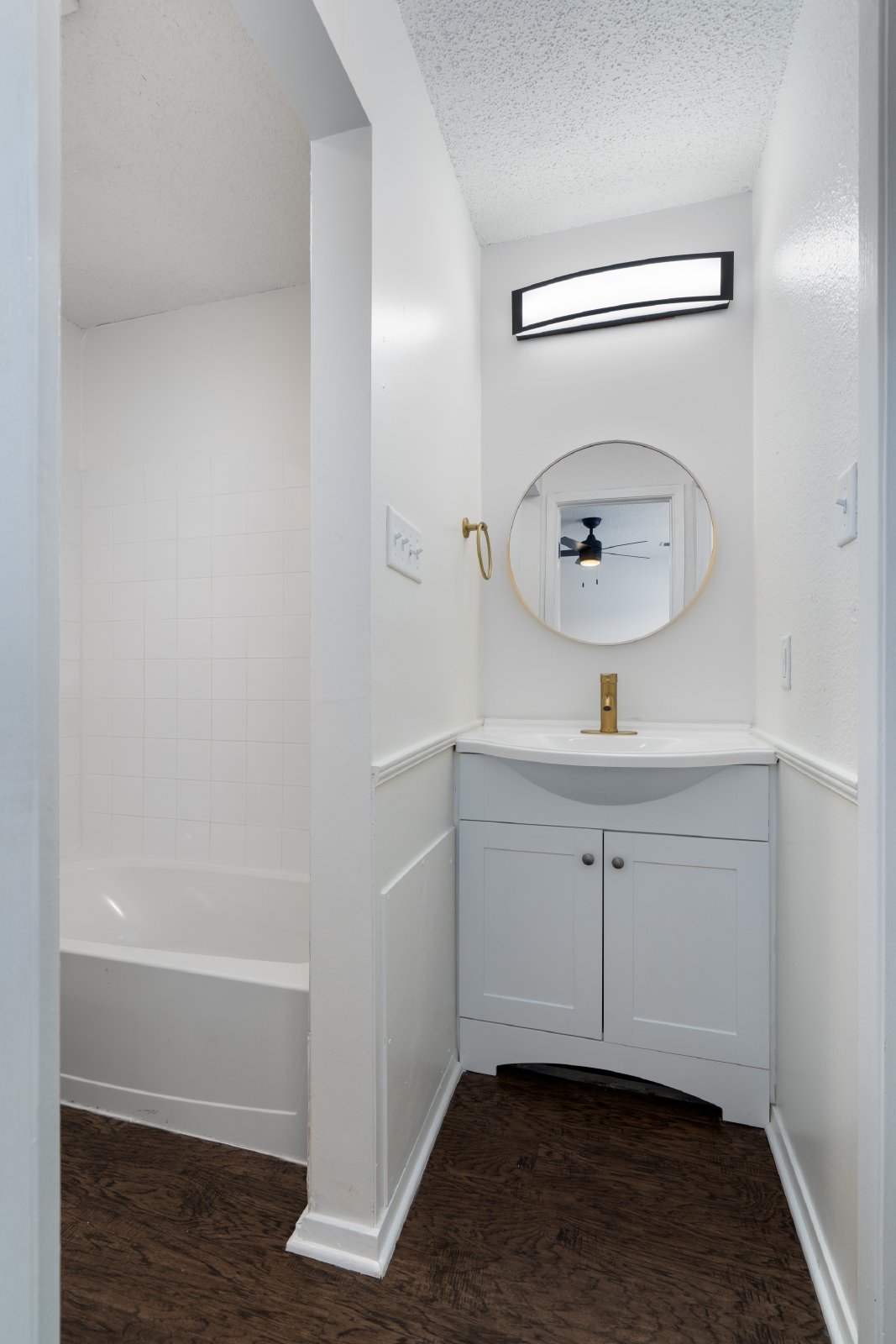 2909 West Slaughter Lane - B property image