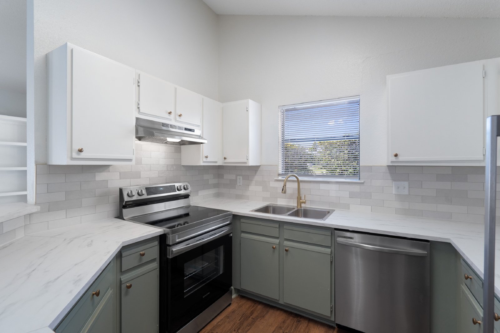 2909 West Slaughter Lane - B property image