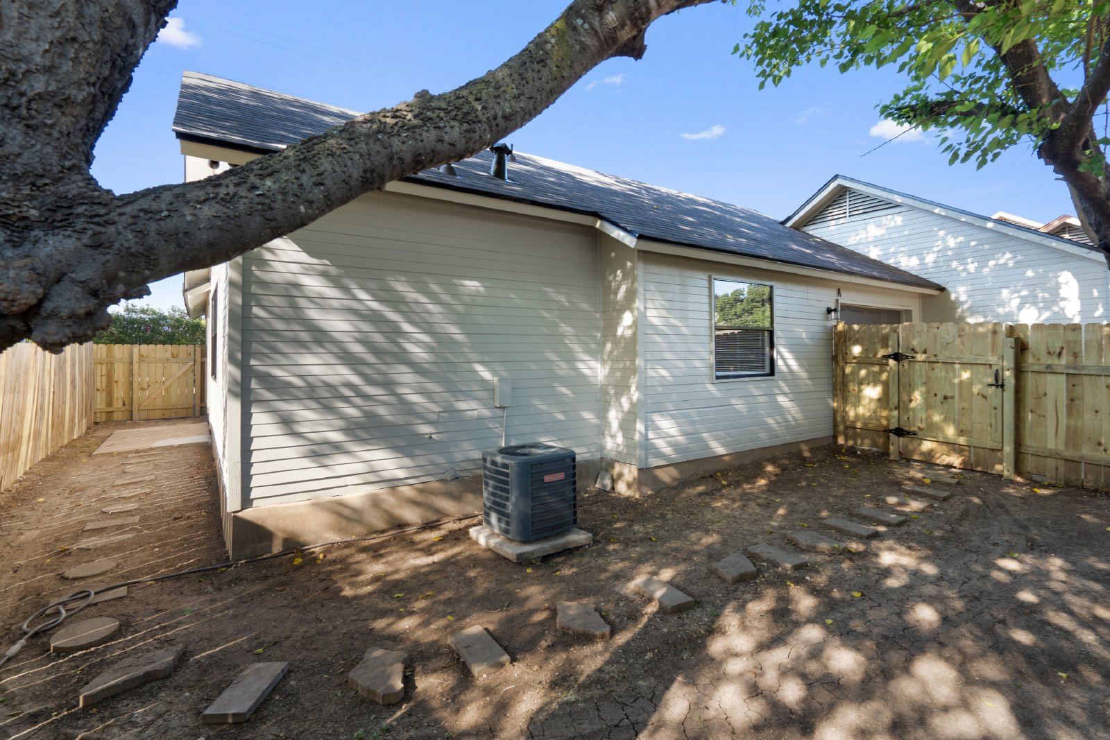 2909 West Slaughter Lane - B property image