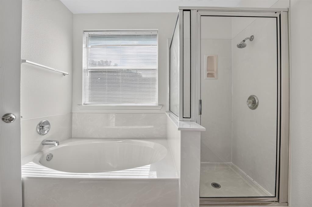 122 Plumbago Cove - 1 property image